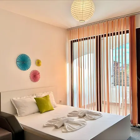 Menada In Marina Cape Apartmán Acheloj
