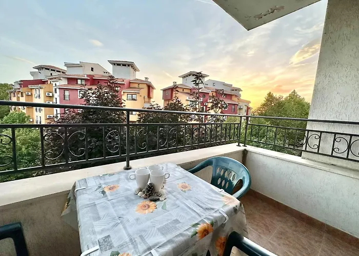 Menada In Marina Cape * Aheloy