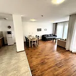 Menada In Marina Cape Apartment