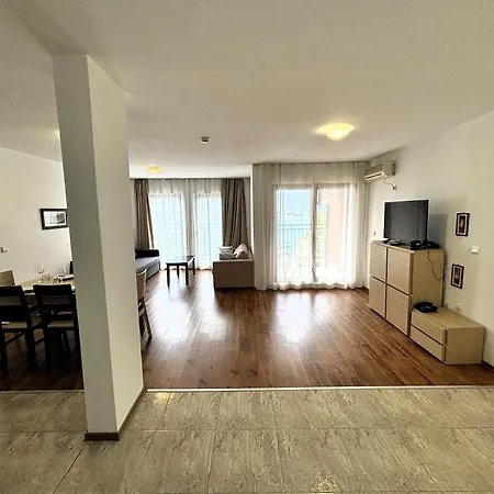Menada In Marina Cape Apartmán *